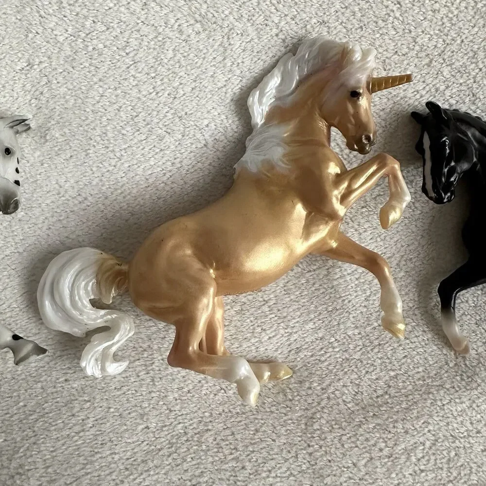 Breyer Stablemates Lot Of 3 Horses Leopard Appaloosa Gold Unicorn Figures